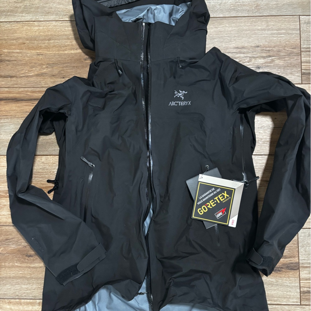 Arc’teryx Beta AR Pro Jacket NWT